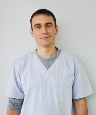 mgr Damian Starzyk fizjoterapeuta